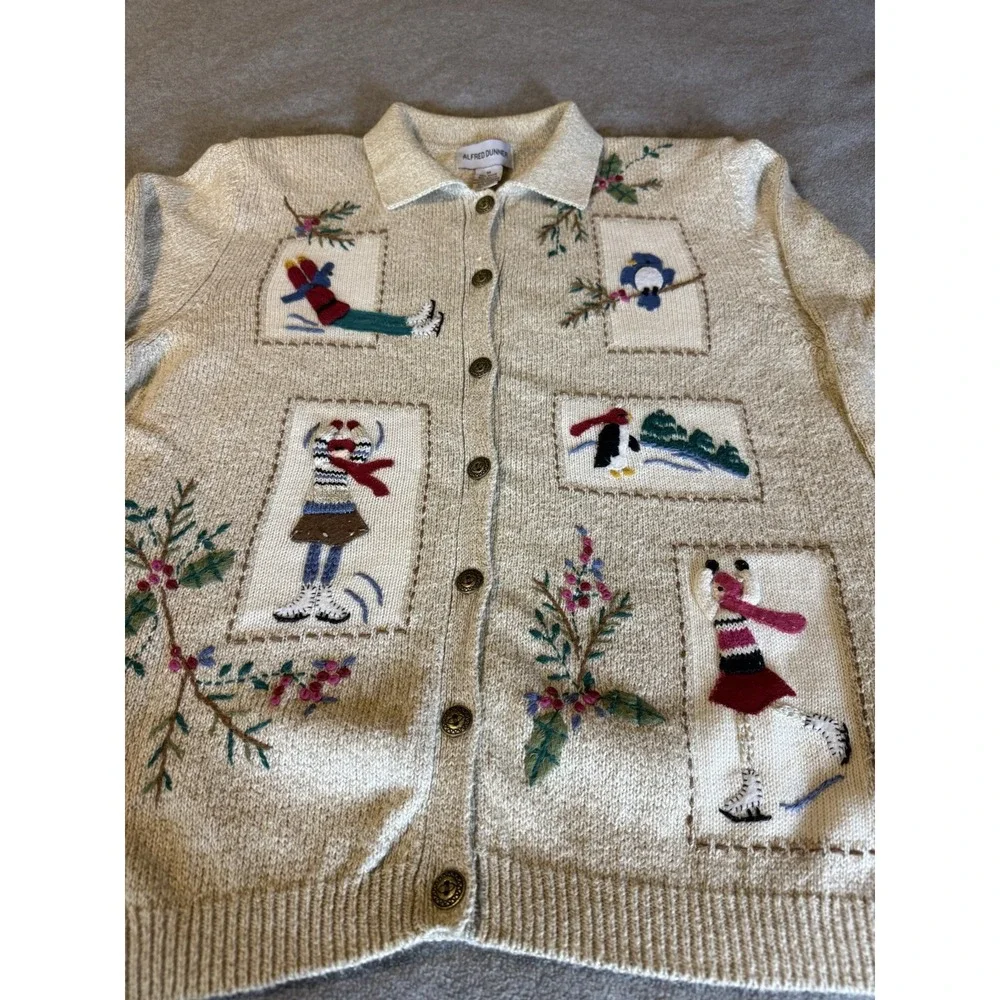 Alfred Dunner Holiday Christmas Cardigan Beige M Embroidered 3D Grandma Cottage